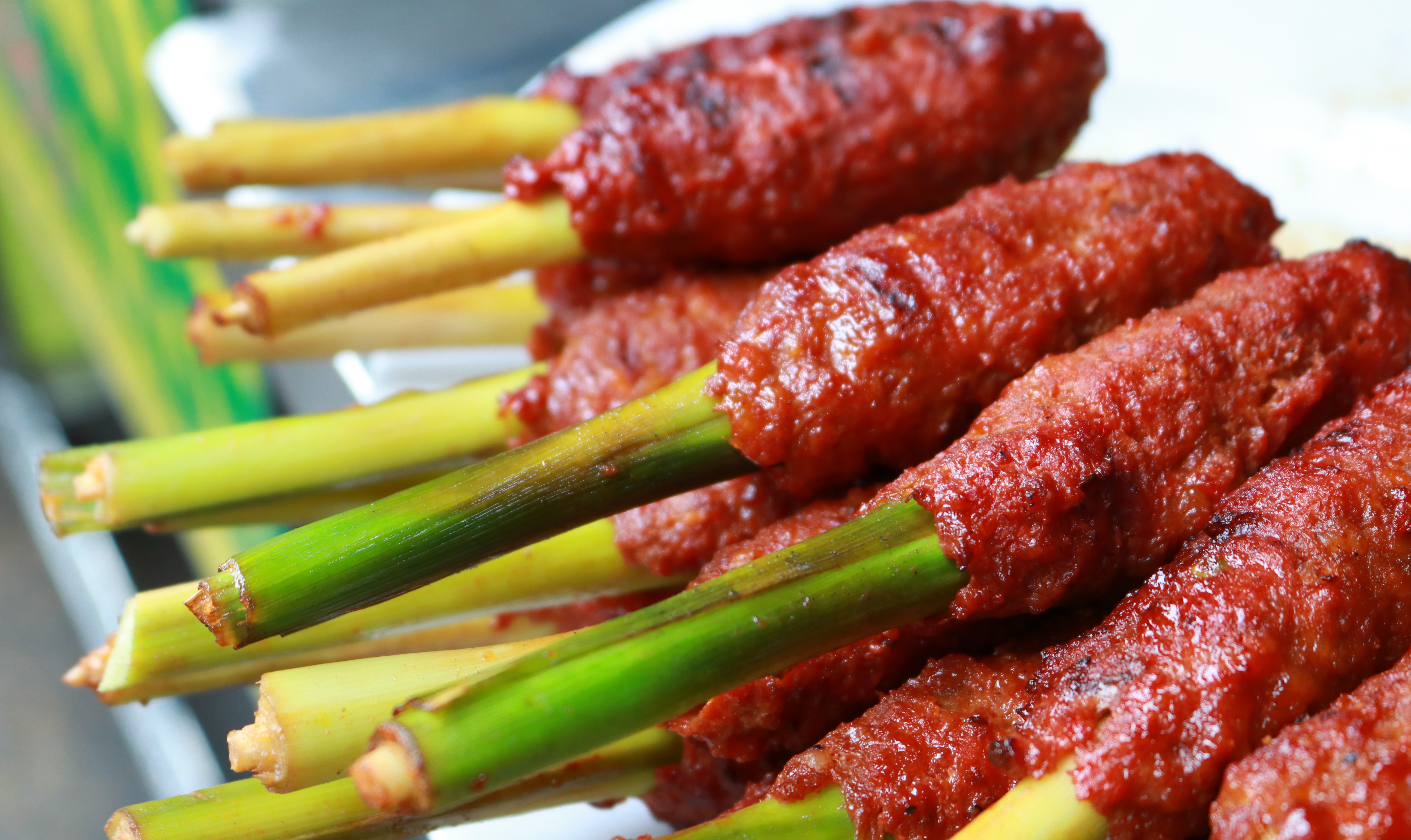 Nem Bò Nướng Sả